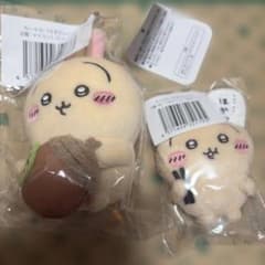 ちいかわ うさぎだらけくじ マスコット ぬいぐるみバッジ 2種セットのサムネイル