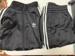 adidas origimals トラックジャケット　セットアップのサムネイル