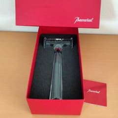 【新品】バカラ　Baccarat 　トンカチ 　ハンマー　1998 置物　箱付き 新品】バカラ Baccarat トンカチ ハンマー 1998 置物 箱付き - メルカリ