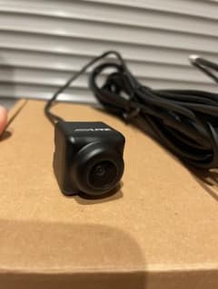 アルパイン バックカメラ HCE-C1000D新品) 取り付け金具付 新品 D1