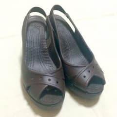 【なかなか様専用】★美品★クロックス crocs ウェッジソール サンダルのサムネイル