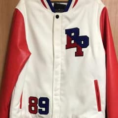 ブラックピラミッドのサムネイル