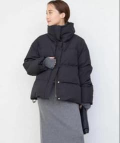 24時間内発送】Deuxieme Classe Short ダウンジャケット - メルカリ