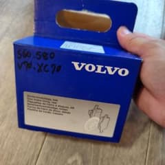 VOLVO 純正 リアブレーキパッド 30648382のサムネイル