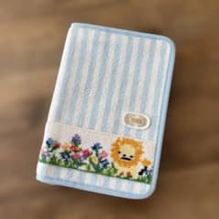 フェイラー バーニーズ 母子手帳ケース 水色 ライオン刺繍 - メルカリ