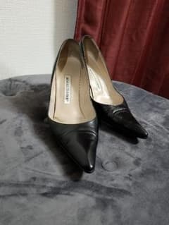 Manolo Blahnik レザーパンプスのサムネイル