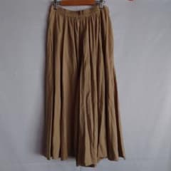 SUPER HAKKA　新品　ベージュ ガウチョパンツ ワイドパンツのサムネイル