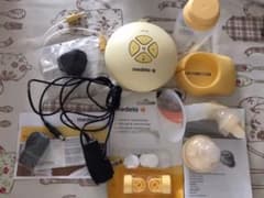 メデラ 電動搾乳機 medela swingのサムネイル