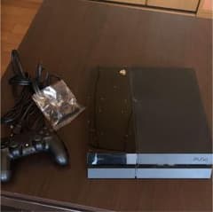 PS4 本体 美品 ジェットブラックのサムネイル