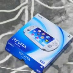 ps vita 1000型ですのサムネイル