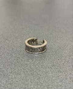 Vivienne Westwood フープピアス 片耳用のサムネイル