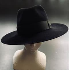 世界最古の帽子店 James Lock. ブルースマン愛する極上のロングブリム