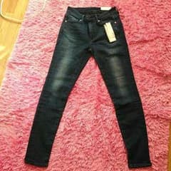 AZULスキニー♪新品タグ付き！のサムネイル