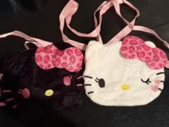 ハローキティ ぬいぐるみポシェットのサムネイル