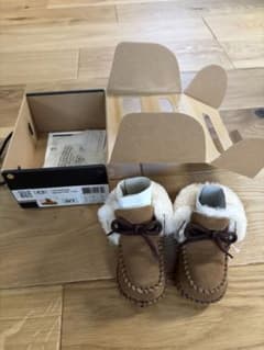 UGG ベビーブーツのサムネイル