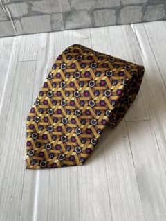 GUCCI ネクタイ ゴールド 総柄 シルクのサムネイル