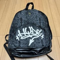 hyde リュック　ブラックバックパック Amazon.co.jp: HYDE リュックサック BACKPACK HYDEGRAM ホビー