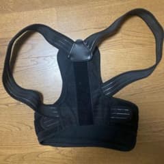 背筋矯正ベルトのサムネイル