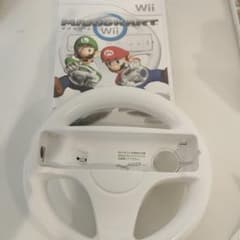 マリオカートWii　ハンドル付のサムネイル