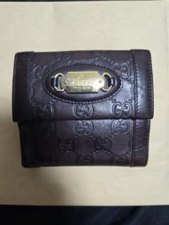 GUCCI グッチ 二つ折り財布 ブラウン レザーのサムネイル