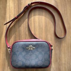 値下げしました COACH ショルダーバッグ ダークブラウン/レッドのサムネイル