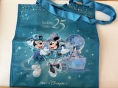 【新品】東京ディズニーシー 25周年 ショッパーのサムネイル