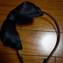 値下げ‼︎ビッグリボン✳︎カチューシャのサムネイル