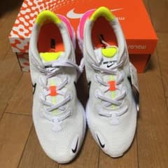 ナイキ　リニューラン　CK 6357のサムネイル
