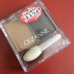 新品未使用【CEZANNE アイシャドウ】のサムネイル