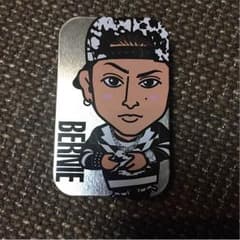 白濱亜嵐 缶ケースのサムネイル