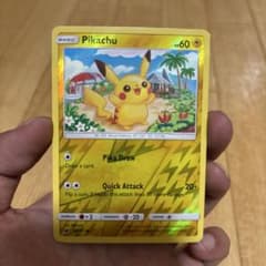 ポケモンカード ピカチュウ 30/111 海外版のサムネイル