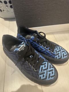 VERSACE メンズ　スニーカー 新品　未使用のサムネイル