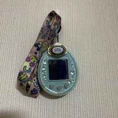 たまごっち Tamagotchi P's グリーン たまデコピアス ロイヤルのサムネイル