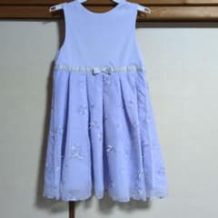 薄紫色の刺繍入りドレスのサムネイル