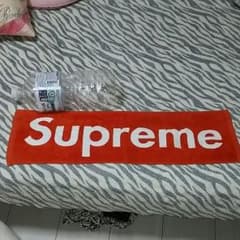 本日限定価格*♡Supremeタオル♡*のサムネイル