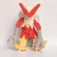バシャーモ ポケモンフィット ぬいぐるみ pokemonfit - メルカリ