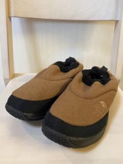 みー様専用　23cm ヌプシトラクッションライトモック　　　スリッポンのサムネイル