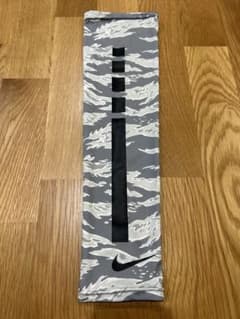 NIKE／アームスリーブのサムネイル