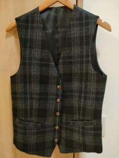 sa!sho様専用。BG (BUONA GIORNATA)　ジレ　Lサイズのサムネイル