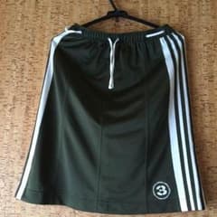 adidasスカート 2日間だけ値下げ★のサムネイル