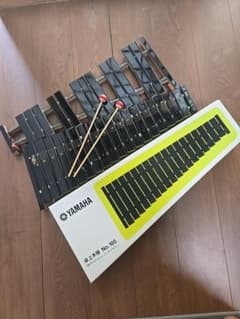 YAMAHA 卓上木琴 30音 マレット2本付き シロフォン No.185 - メルカリ