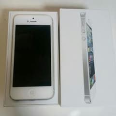 iPhone5 64GB auのサムネイル