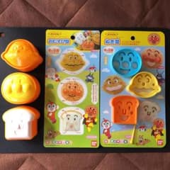 アンパンマン　おむすび型　ぬき型　おまけ付のサムネイル