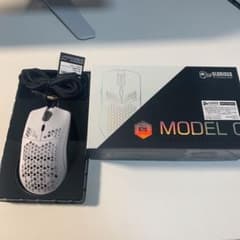 Glorious Model O Mouse Matt Whiteのサムネイル