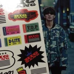 BIGBANG 1番くじ クリアファイル&ステッカーセットのサムネイル