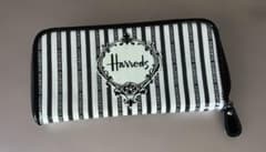 【美品】Harrods ハロッズ 長財布 ラウンドファスナー ストライプ 黒のサムネイル