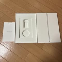 Apple iPad (第9世代) 箱のみのサムネイル