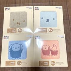 ミッフィー　一番くじ　F賞　ふわふわハンカチ　4種のサムネイル