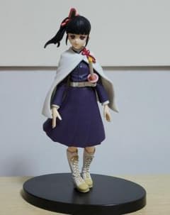 鬼滅の刃　栗花落カナヲ　フィギュアのサムネイル