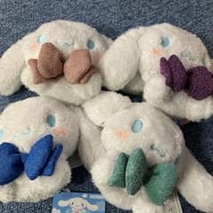 サンリオシナモロールぬいぐるみお めかしキラキラぬいぐるみ カラフルリボン　4個